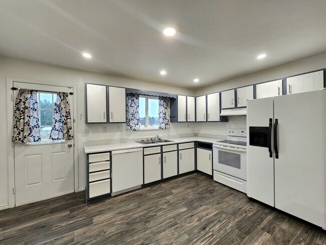 Foto del edificio - 832 S Waterleaf Pl
