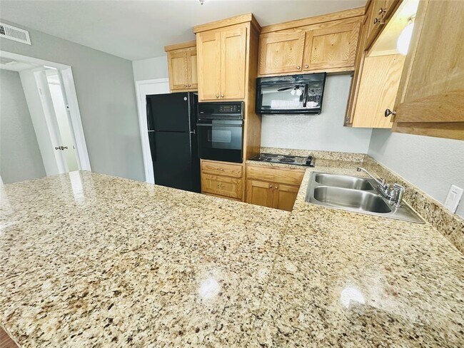 Foto del edificio - 601 W 11th St