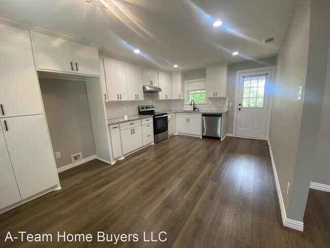 Foto del edificio - 2 br, 1 bath House - 113 W Mount Vernon St