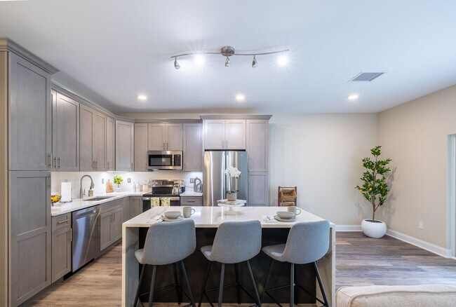 Interior Photo - North Cross Estates