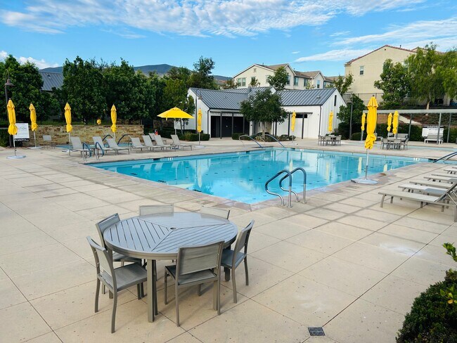 Foto del edificio - 4167 Horvath St