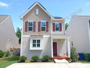 Building Photo - 424 Cherry St