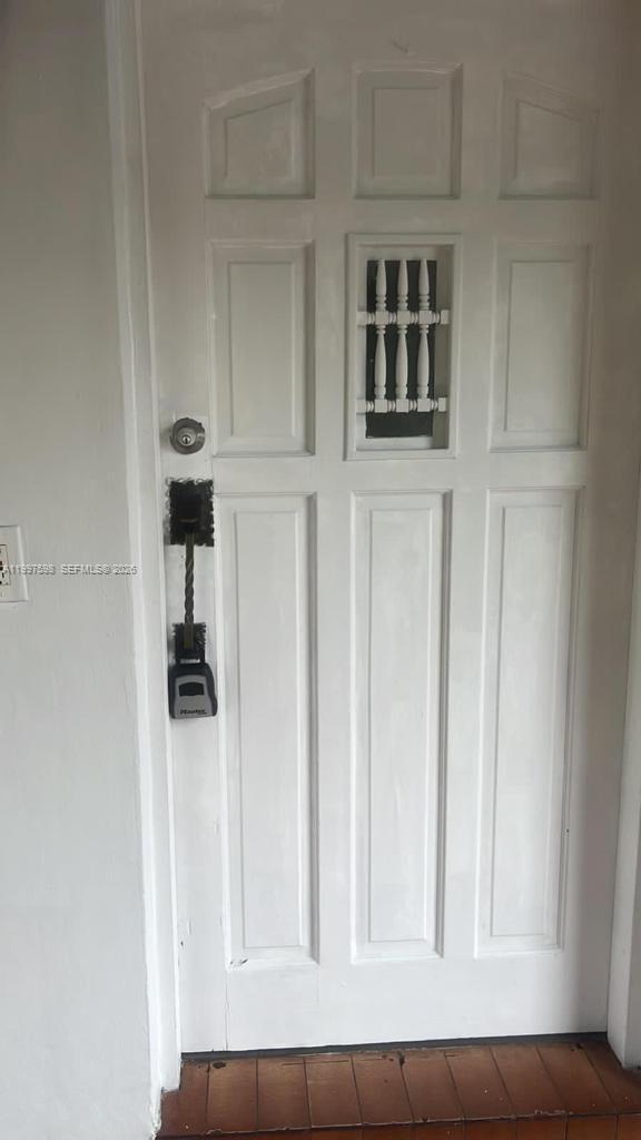 Foto del edificio - 3347 SW 23rd St