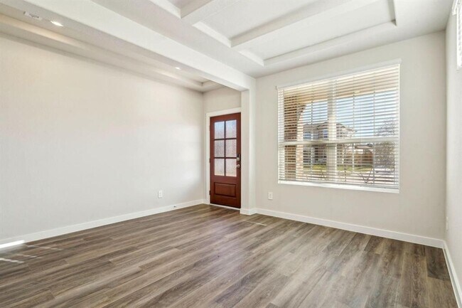 Foto del edificio - 14230 Rolling Pastures Dr