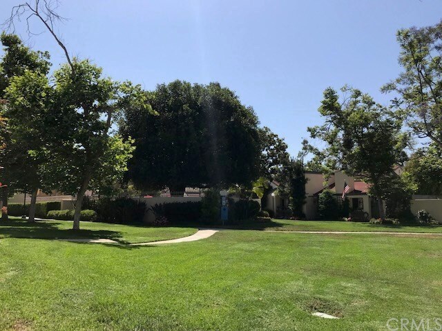 Building Photo - 31422 Windsong Dr