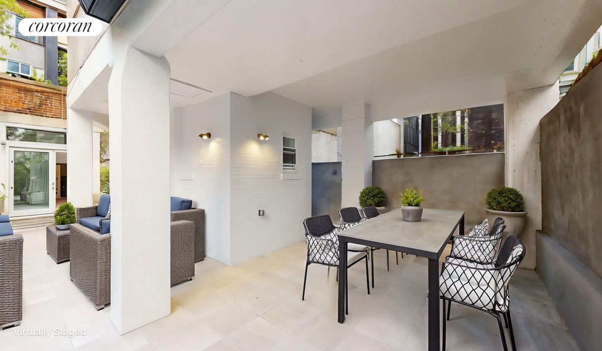Foto principal - 319 W 105th St