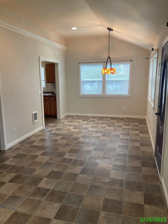 Foto del edificio - 1020 NE 12th St