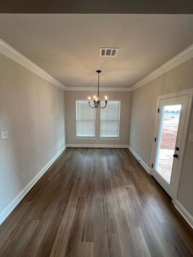 Building Photo - New Construction!
