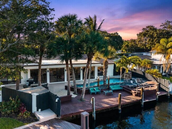 Foto del edificio - 1030 SW 14th Terrace
