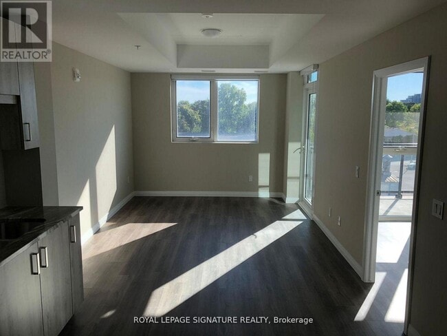 Building Photo - 108 Garment St