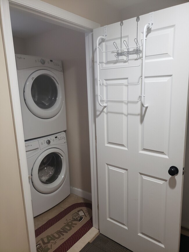 Foto del edificio - 9602 Gwynndale Dr