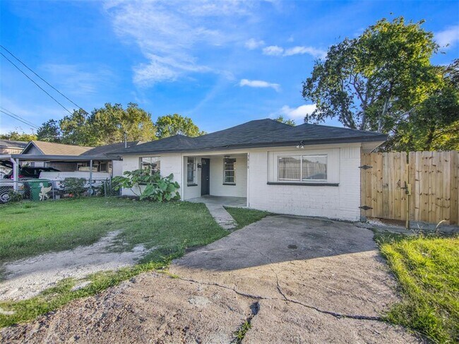 Foto del edificio - 3810 Lehall St