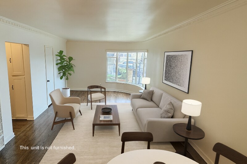 Foto principal - 1629 N Hobart Blvd