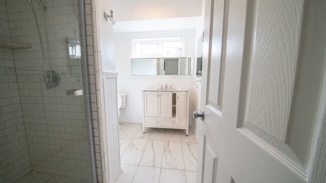 Foto del edificio - 547 Hill St