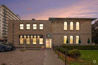 Building Photo - 329 Johnson St