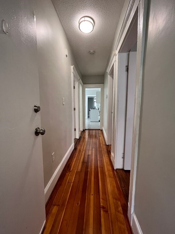 Building Photo - 29 W Tremlett St