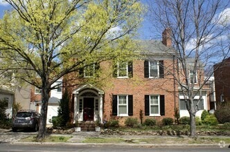 Building Photo - 3310 Kensington Ave