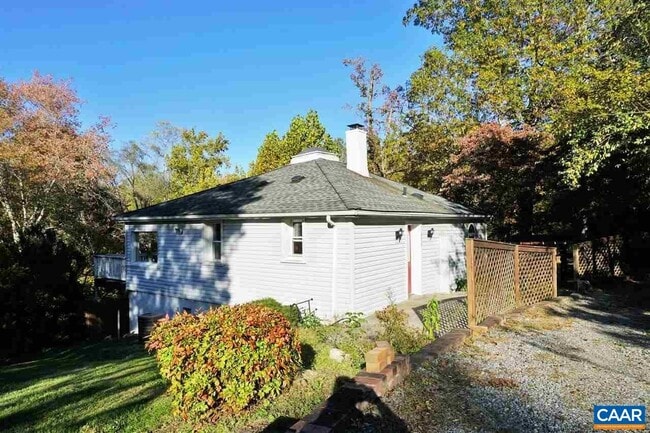 Building Photo - 311 E Daffodil Rd