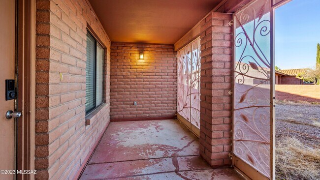 Building Photo - 6428 Buckaroo Loop