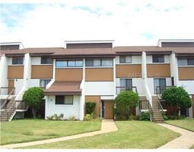 Building Photo - 4515 Pine Meadows Rd