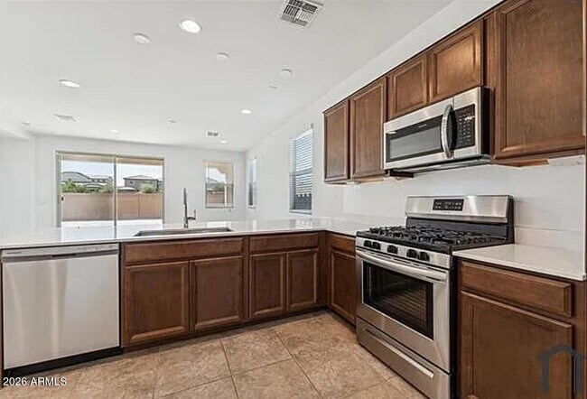 Foto del edificio - 8344 N 170th Ln