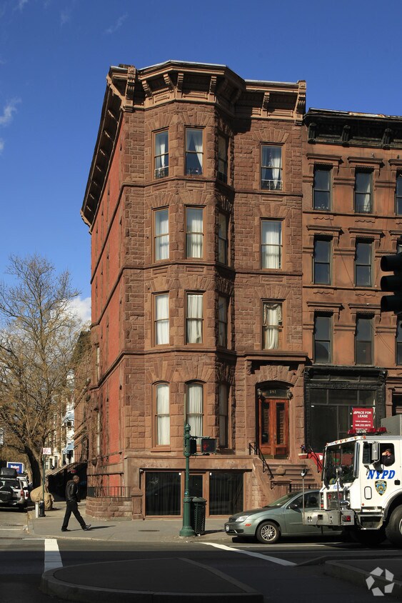 Foto del edificio - 181 Lenox Ave