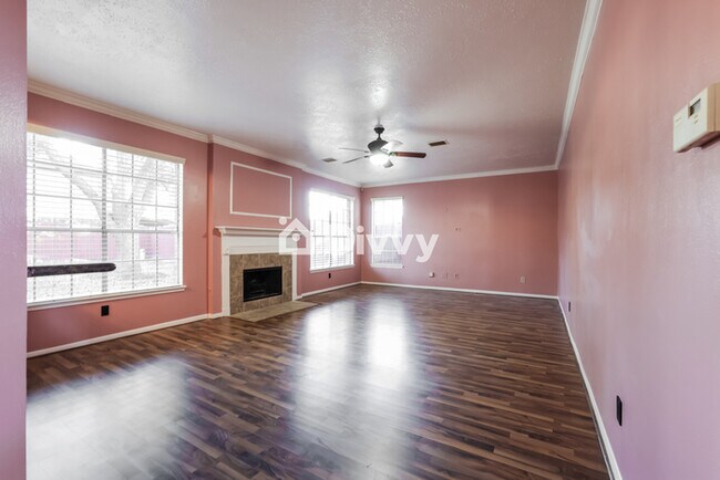 Building Photo - 7903 Rothesay Chase Rd