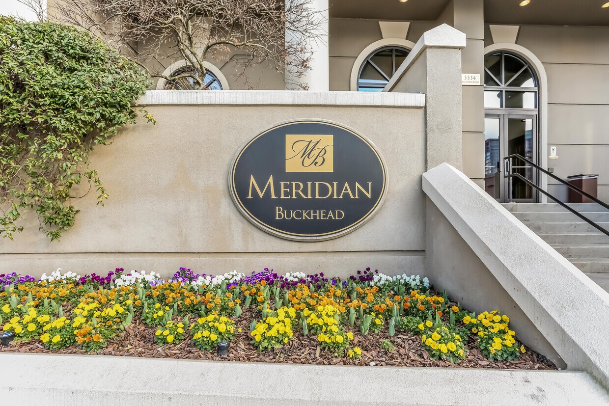 Photo - 3334 Peachtree Rd NE (Atlanta, GA)