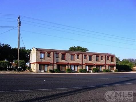 Building Photo - 1307 Mineral Wells Hwy