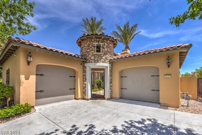 Building Photo - 12050 Whitehills St