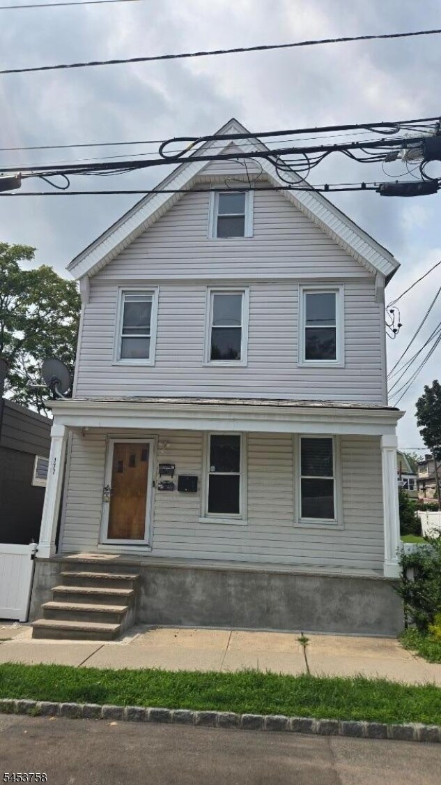 Building Photo - 177 Watson Ave