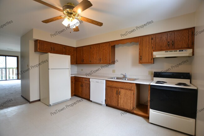Foto del edificio - 1004 Thornton St