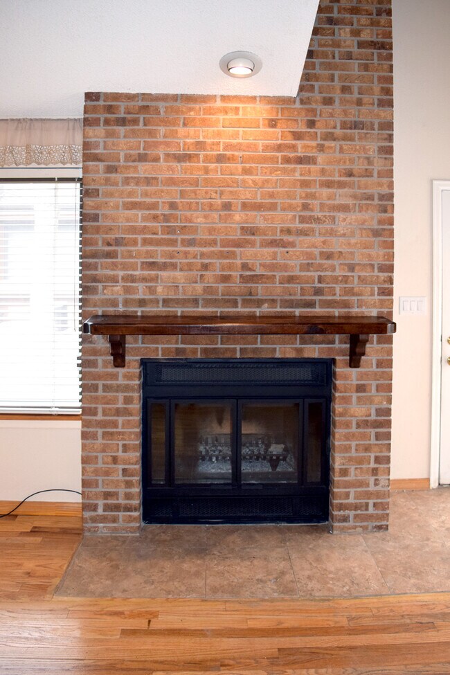 Building Photo - 2685 S Dayton Way