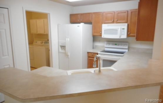 Building Photo - 13249 Canopy Dr