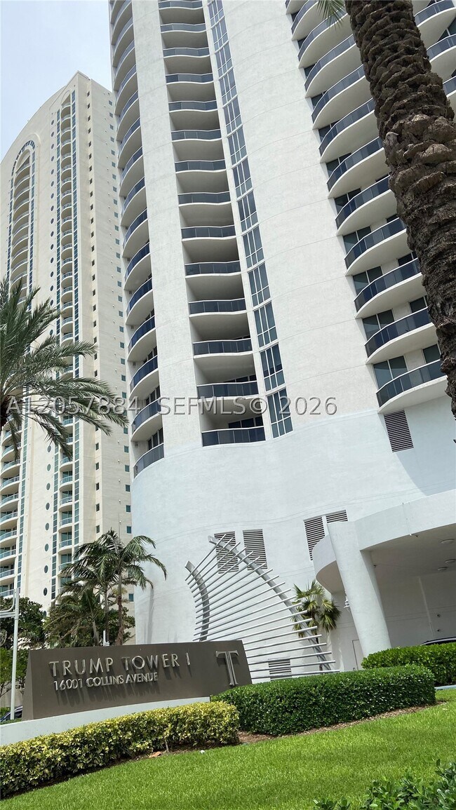 Foto del edificio - 16001 Collins Ave