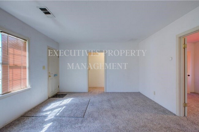 Foto del edificio - 859 W 21st St
