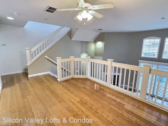 Building Photo - 2 br, 2.5 bath House - 1854 Northwest Circle