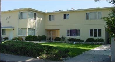 Primary Photo - 5540 Mammoth Ave