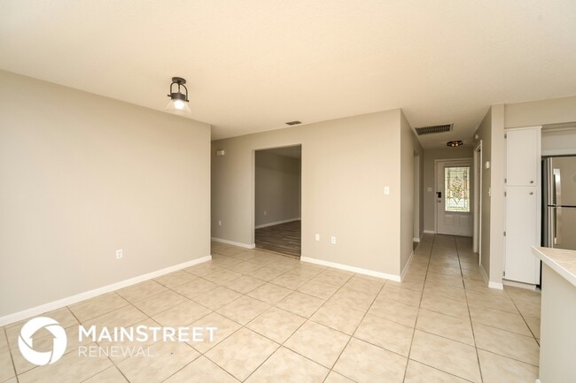Building Photo - 2229 Flaming Arrow Dr
