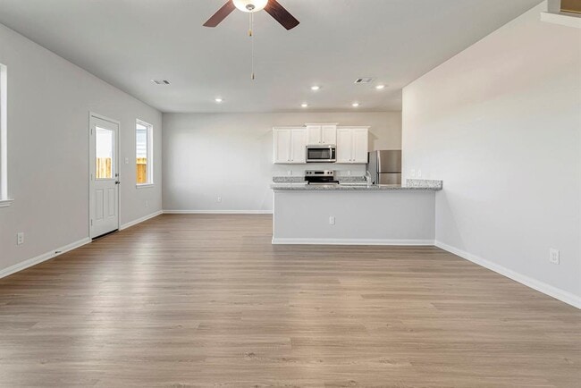 Foto del edificio - 8119 Sunberry Shadow Dr