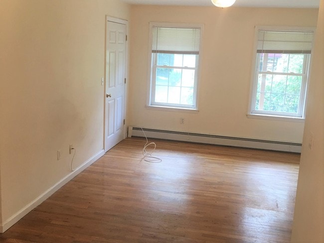 Building Photo - 157 Route 202