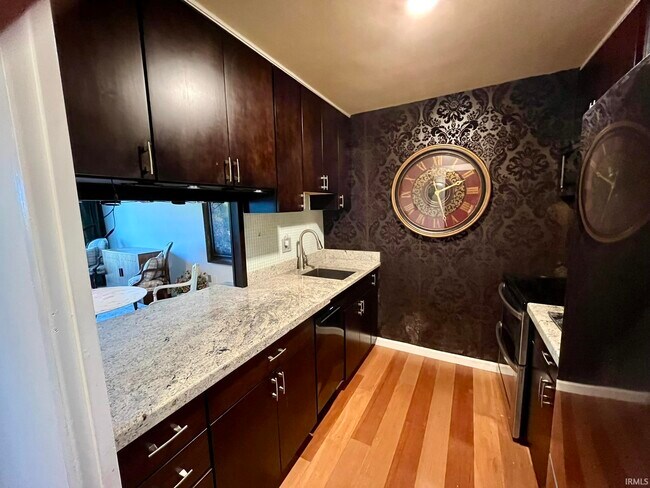 Foto del edificio - 1100 Erie Ave