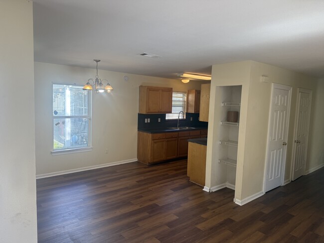 Building Photo - 3454 Osceola St