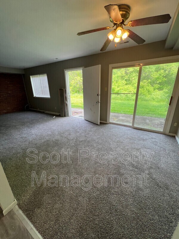 Building Photo - 800 Windstream Way