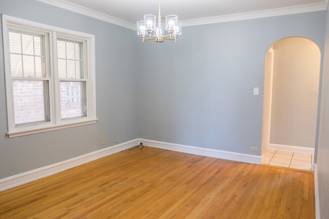 Building Photo - 5445 W 64th St