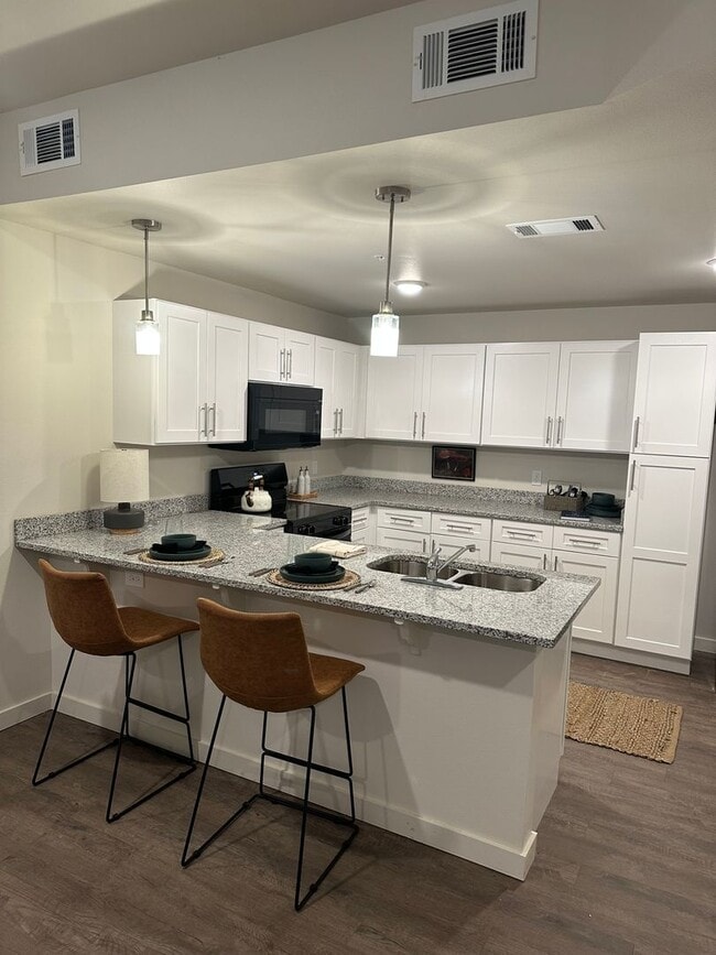 Interior Photo - Prairie at Chaffee Crossing