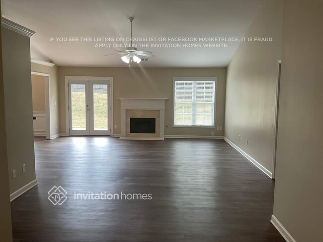 Foto del edificio - 2819 Merrion Park Ln NE