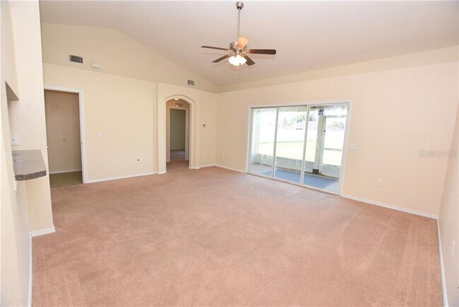 Building Photo - 3943 Talon Crest Dr