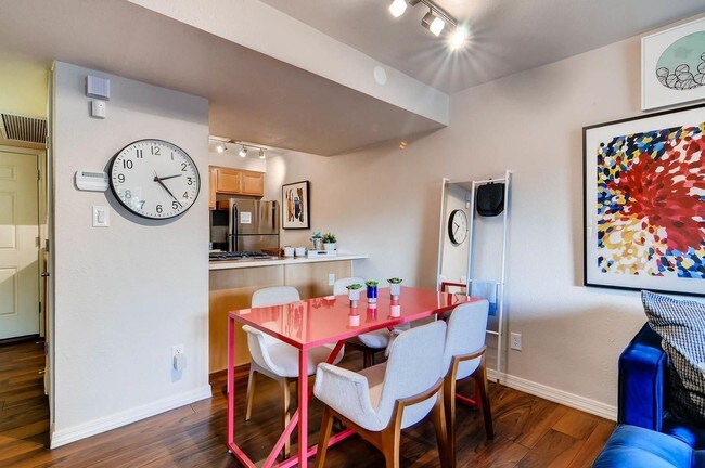 Apartamentos Scottsdale Gateway — foto de la comunidad - Scottsdale Gateway