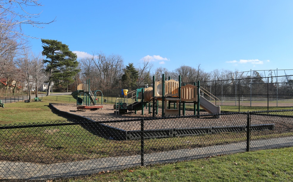 Is North Avondale a Good Place To Live in Cincinnati? Neighborhood